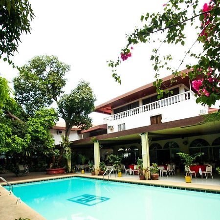 Bohol La Roca Hotel Totolan Экстерьер фото