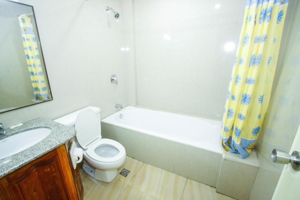 Bohol La Roca Hotel Totolan Экстерьер фото
