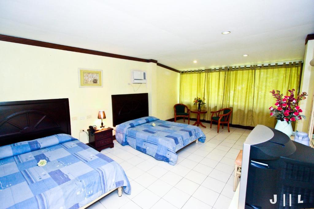 Bohol La Roca Hotel Totolan Номер фото