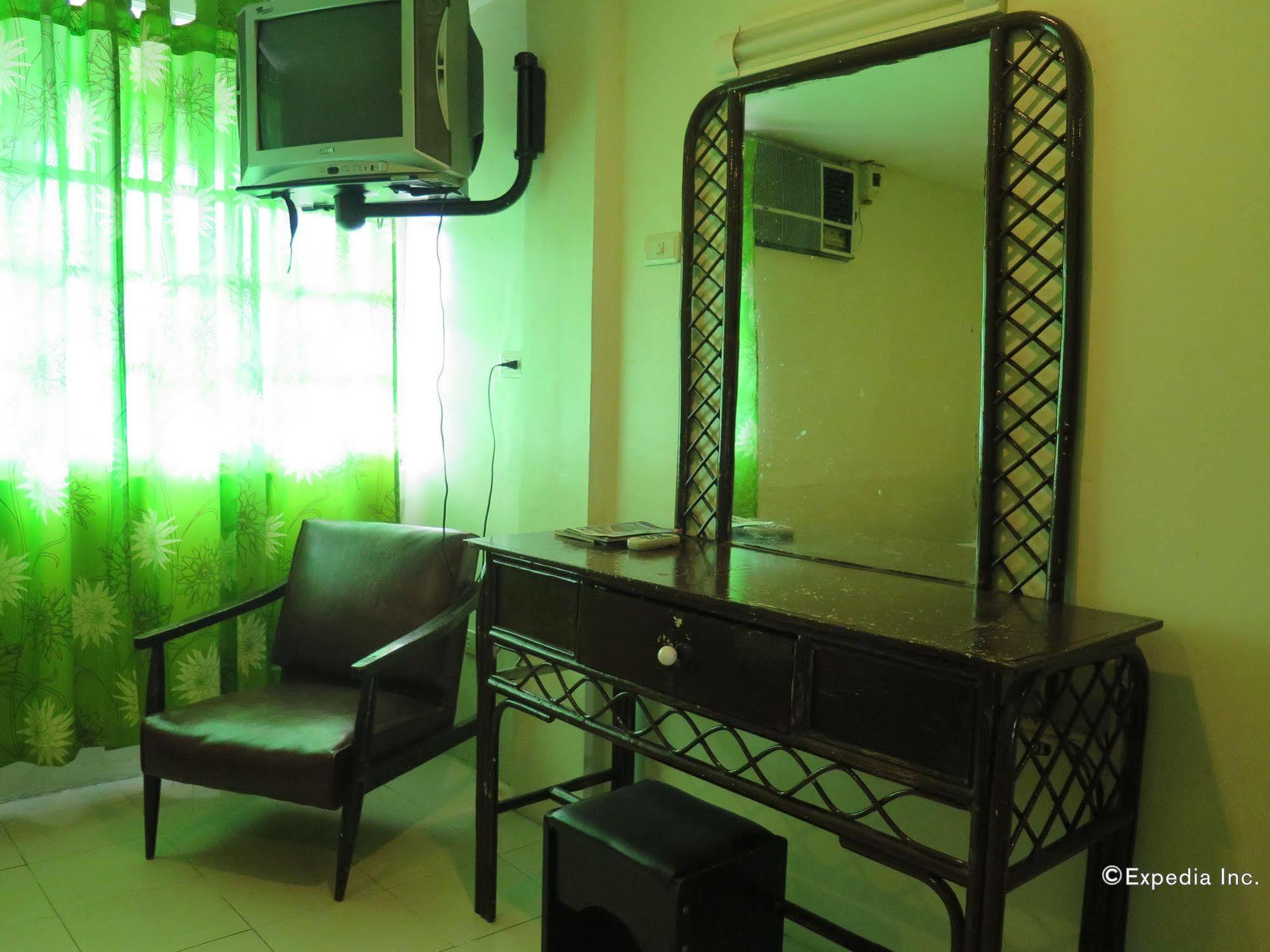 Bohol La Roca Hotel Totolan Экстерьер фото