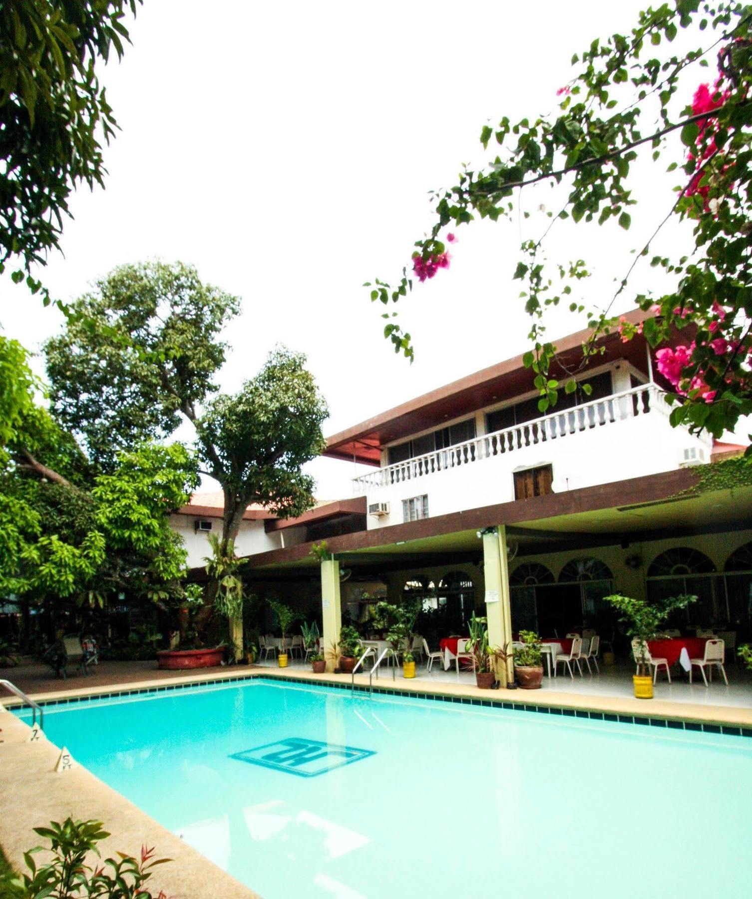 Bohol La Roca Hotel Totolan Экстерьер фото