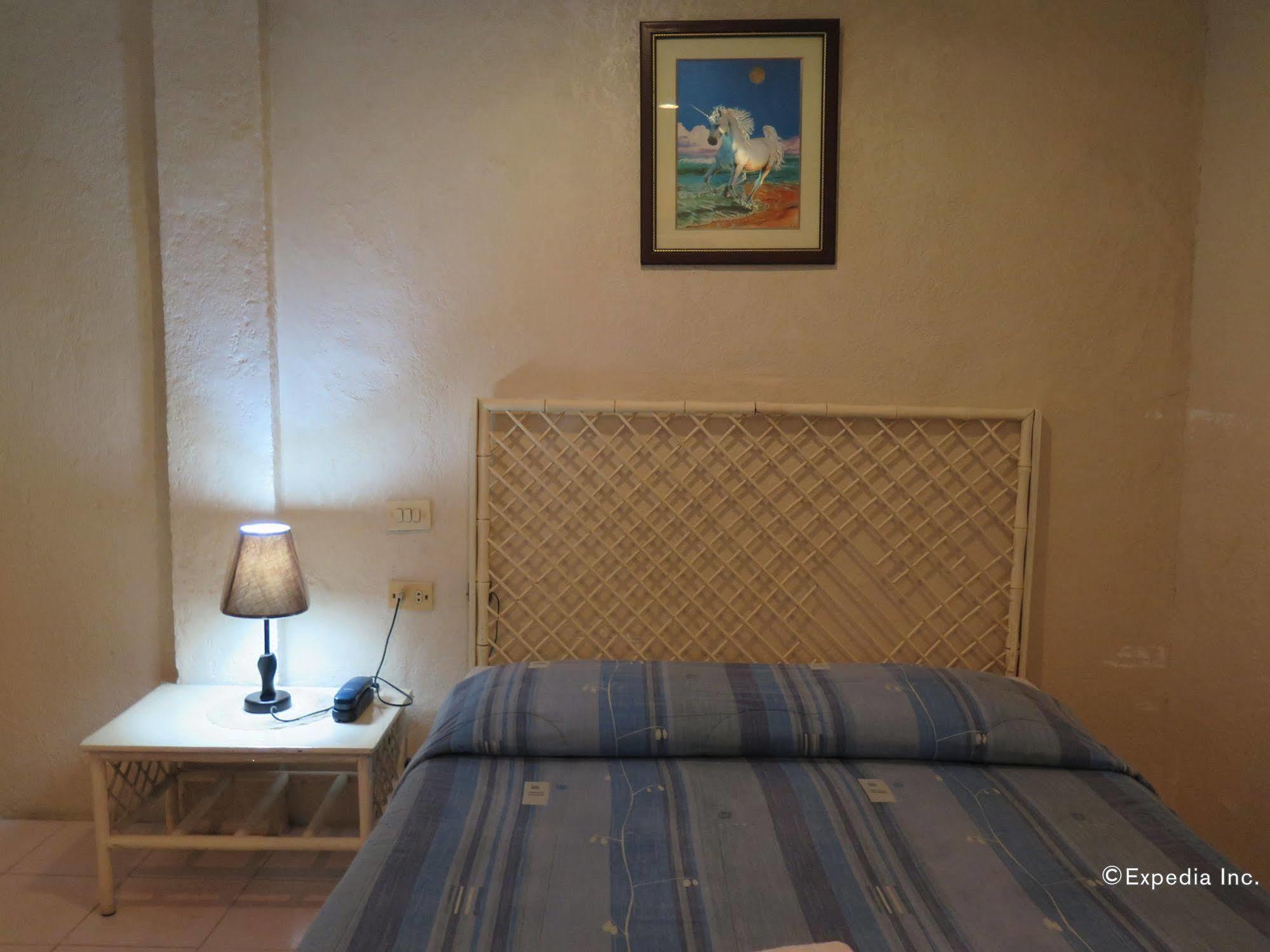 Bohol La Roca Hotel Totolan Экстерьер фото